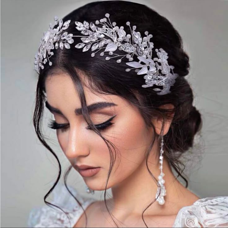 Peinados de novia: Cómo elegir el estilo que te favorece