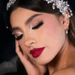 Piel de cristal y perlas: La belleza nupcial del 2026  