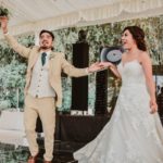 El Protocolo de la Fiesta: Guía de los momentos clave (entrada, primer baile, brindis, lanzamiento del ramo)